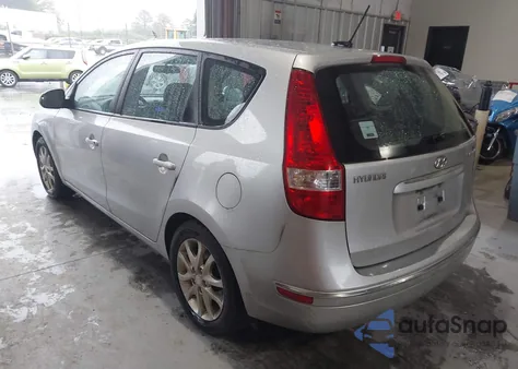 2009 Hyundai Elantra Touring from USA, damaged, VIN KMHDC86E59U041672